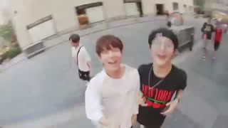 Stray Kids "불면증" Video (Street Ver.)