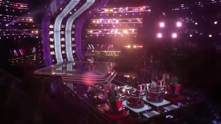 Zan Fiskum's Ethereal Performance of Maggie Rogers' "Light On" - The Voice Blind Auditions 2020