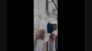 انجام فعالیت  عملی  شماره 12-2 کتاب کنترل کیفیت در صنایع شیمیایی پودمان 4