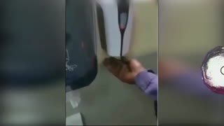 سیاه پوستان حق تمیز شدن ندارند