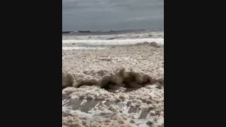 امواج فومی اقیانوس