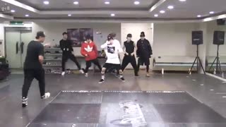 تولد دوتا از خواهرای دوقلو  پروانه و پری BTS - Rise of Bangtan  진격의 방탄