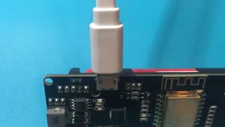 برد توسعه NodeMCU با نمایشگر OLED ( کد کالا : 3011012055 )
