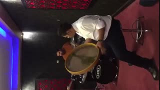 همنوازی با گروه موسیقی کارما به سرپرستی محمد کبیری و خوانندگی امید تاجدوست