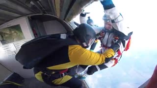 آموزش سقوط آزاد در روسیه