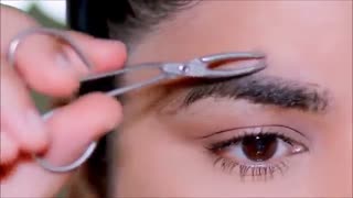 آموزش اصلاح ابرو در خانه- مومیس مرجع و مشاور مو