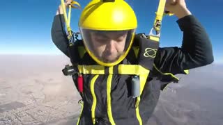 اولین پرواز وینگسوت (لباس خفاشی) بر روی اصفهان