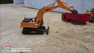 بیل مکانیکی کنترلی huina/نوین آرسی