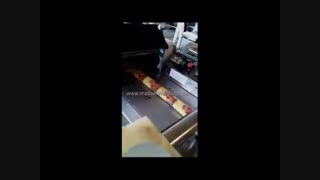 دستگاه بسته بندی کیک خانگی