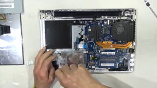 آموزش قدم به قدم باز و بسته کردن لپ تاپ LENOVO Z51-70