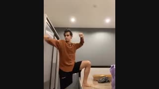 وقتی فیل ابرو کلفتمون خوابش نمیبره