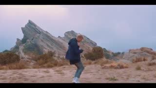 موزیک ویدئو Amber Liu - Stay Calm