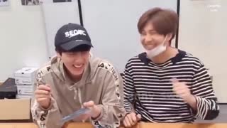 مومنتایی از bts که باید به جای درس خوندن نگاه کرد -_-
