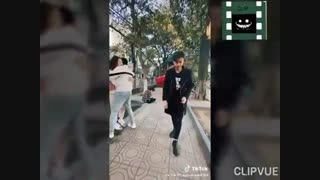 tik tok ^_^