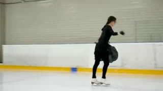 کاور آهنگ Black Swan از BTS همراه با ورزش جذاب/آپ بار سوم!!/