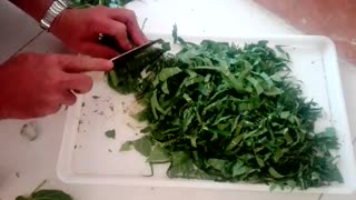 2خرد کردن برگ