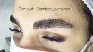 اجرای میکروبلیدینگ ابرو ظریف و ماندگار _ سمیه شهبازی