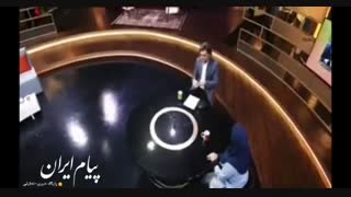 حرکت عجیب کارشناس تلویزیون و پاره کردن دلار!