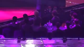 180125 서울가요대상 워너원 Wanna One 대기석 (블랙핑크 무대) Wanna One reaction to Black Pink