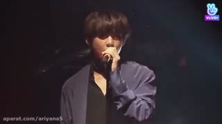 اجرای زنده آهنگ هوارانگ از وی و جین