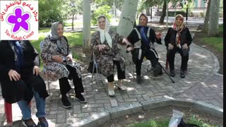 تمرین حرکات ریتمیک روی صندلی مخصوص سالمندان