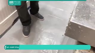 اجرای کفپوش اپوکسی - اپوکسی نقره ای و کروم میز