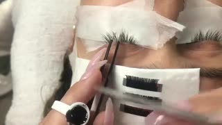 Eyelash Extensions 101 | Full Tutorial on Application