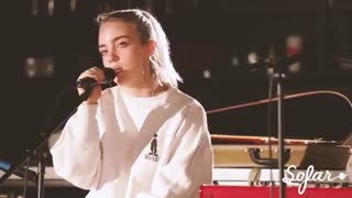 Billie Eilish - Six Feet Under | Sofar Los Angeles