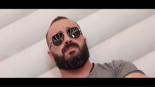 شبنم تووزلو  آهنگ جدید خود را دیروز منتشر کرد.