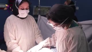 فیلم عمل زایمان سزارین بدون سانسور