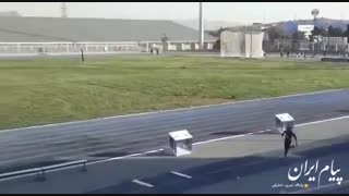 لحظه شکستن رکورد ملی ماده پرش طول بانوان ایران توسط ریحانه مبینی