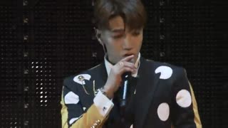 Jun.k  Walking on the moon