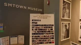 طرفداران اکسو این ویدئو رو ببینن_ بازدید از smtown & coex gangnam