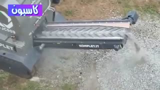 دستگاهی برای پودر کردن سنگها