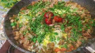 طرز تهیه شام آسان و ارزان با بادمجان و تخم مرغ