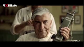 سکانس فیلم مسخره‌باز ، ورود سرهنگ کیانی (رضا کیانیان) به آرایشگاه!!!