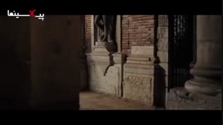 سکانس فیلم کازینو رویال ، خیانت وسپر به باند و برداشت پول‌ها