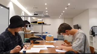 لایو  جدید آر ام و جونگ کوک در یوتیوب(بازیرنویس فارسی)