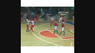 حرکت دیدنی در فوتسال