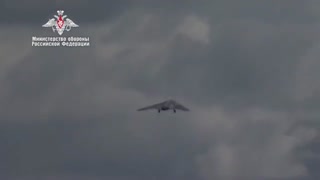 سوخو S-70 اوخوتنیک-بی؛ پهپاد جت رادار گریز روسیه!