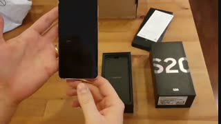 جعبه گشایی سامسونگ S20