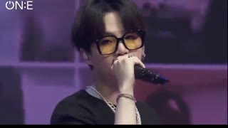 اجرای آهنگ "Butterfly" توسط گروه ‌‌BTS در اولین روز کنسرت آنلاین Map of the soul one