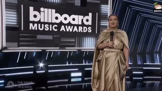 billbord پسرا اگه ندیدین ببینین