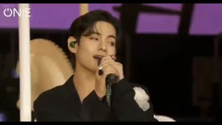 اجرای زنده آهنگ inner child از تهیونگ بی تی اس با زیرنویس فارسی چسبیده