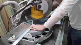 آموزش نحوه بازسازی، نوسازی و ترمیم درب چوبی قدیمی