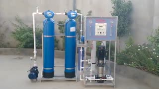 تصفیه آب صنعتی (دستگاه 10 متر مکعب در شبانه روز)