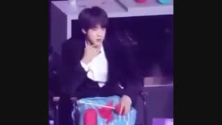 ری اکشن جین به اجرای سوان