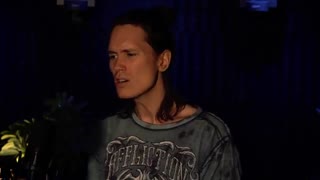 کاور اپنینگ بخش دوم انیمه هنر شمشیرزنی آنلاین: ارمغانگر صلح - جنگ دنیای زیرین Sword Art Online: Alicization - War of Underworld