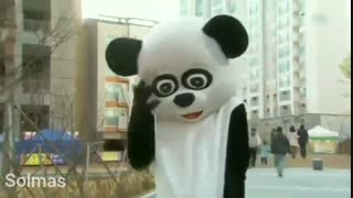 سکانس طنز شاهزاده زیر شیروانی