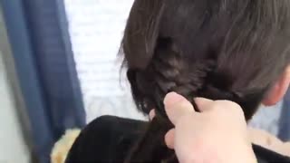 آموزش مدل مو دخترانه گره در بافت- مومیس مرجع و مشاور مو